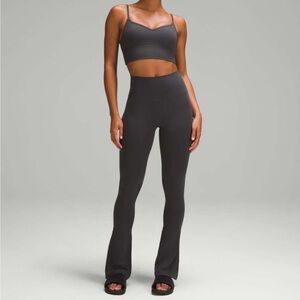Lululemon Align High-Rise Mini-Flared Pant *Regular
Graphite Grey size 6